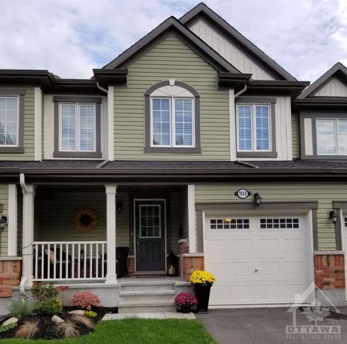 1924 Maple Grove Road - 1